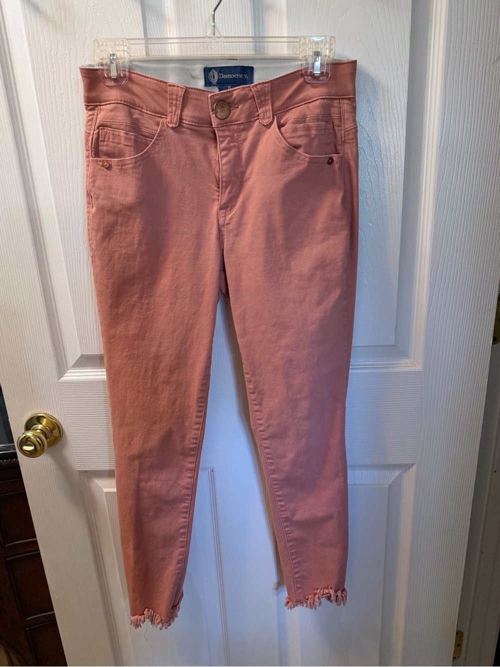 Democracy Rose Pink Ankle Fray Skinny Jeans Size 6